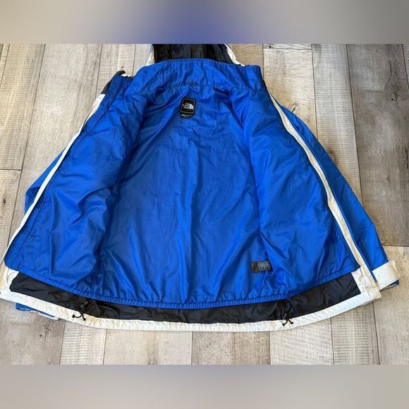 The North Face 2-in-1 Men’s Jacket - Picture 5 of 7